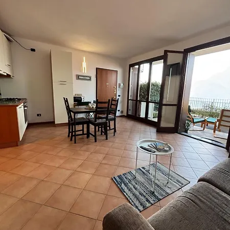 Residenza Gelsomino * Bellano